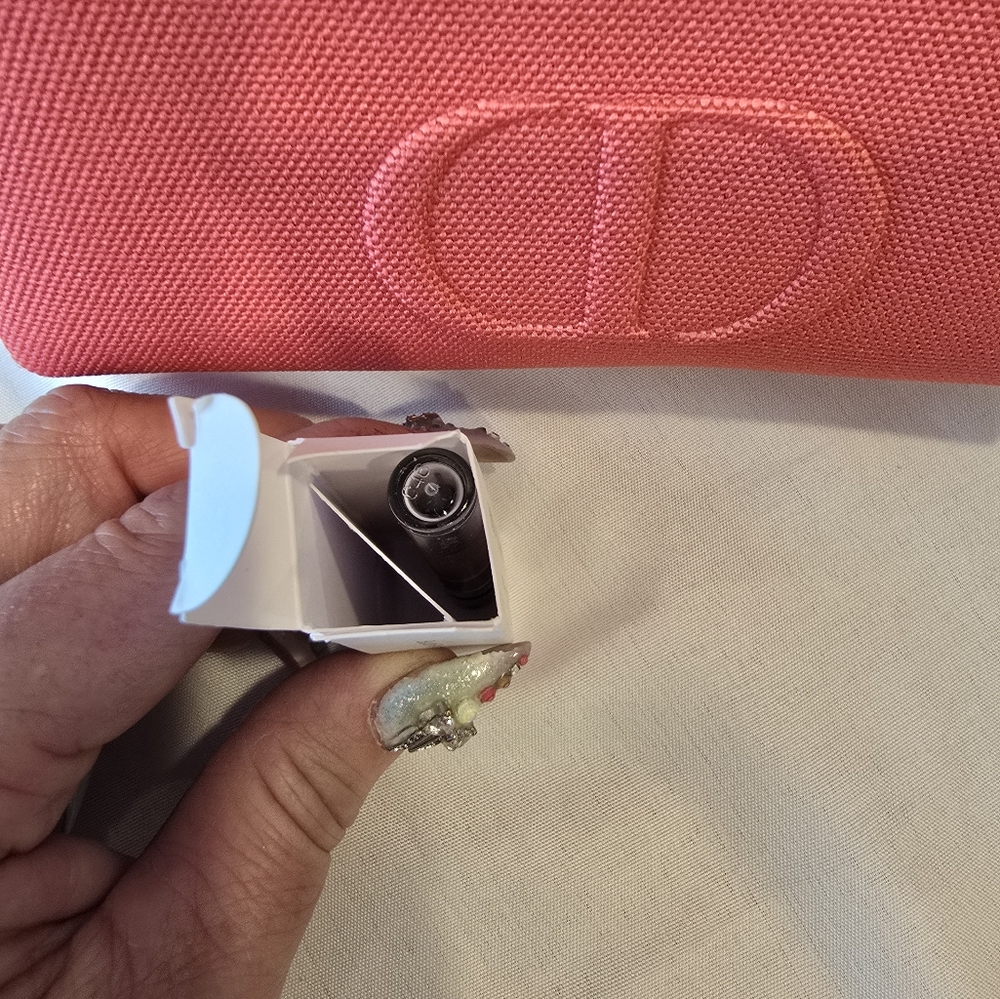 Dior Coral Pink Pouch - Picture 7 of 7